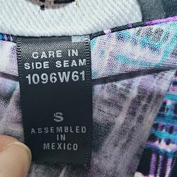 IZ Byer California Blouse Cowl Neck Short Sleeve Keyhole Back Women's Size S - Picture 5 of 5